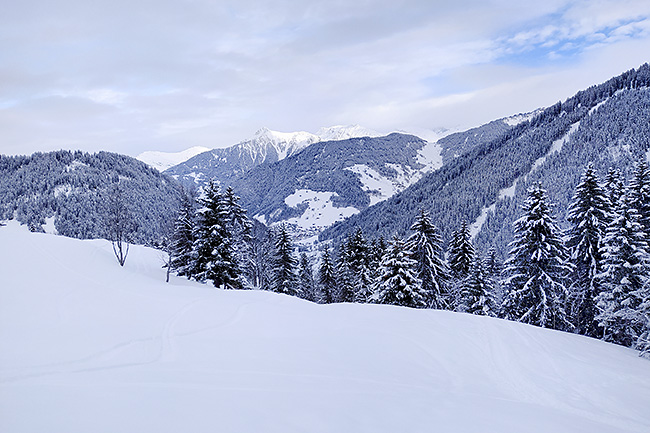 photo montagne alpes ski randonnée savoie beaufortain areches trace pro