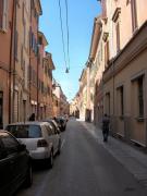 Petite rue de Bologne