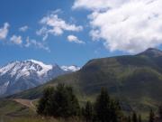 Massif du Mont-Blanc et Mont Joly (à droite)