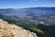 Au sommet du Pic Saint Michel, vue sur Grenoble, le Mont Blanc au fond