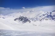 Au fond, le Mont Blanc